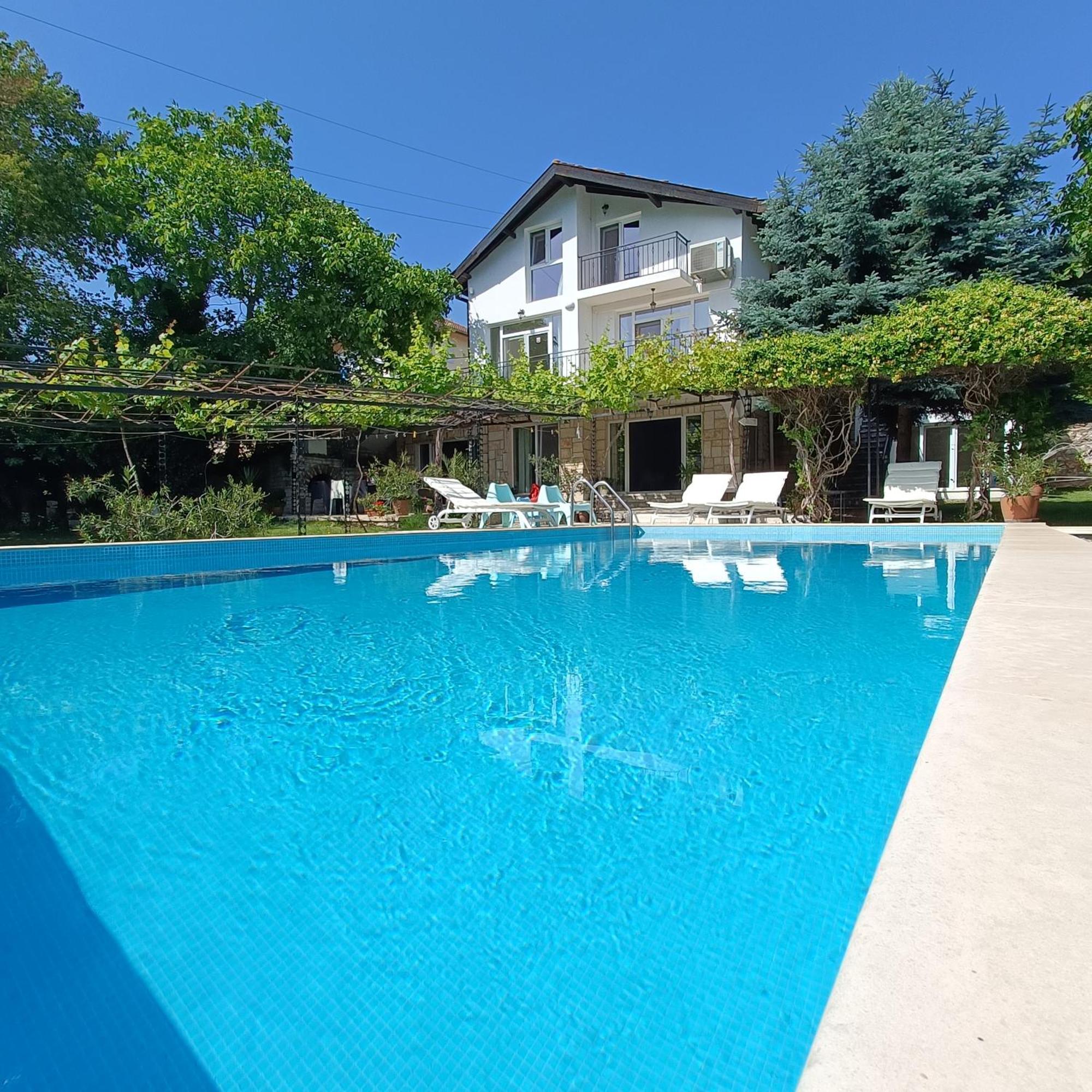 Villa Regina Serafina Balchik Exterior foto